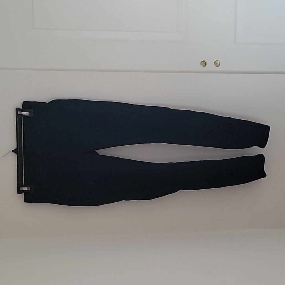 Old Navy Super Skinny Mid Rise Pull on jean